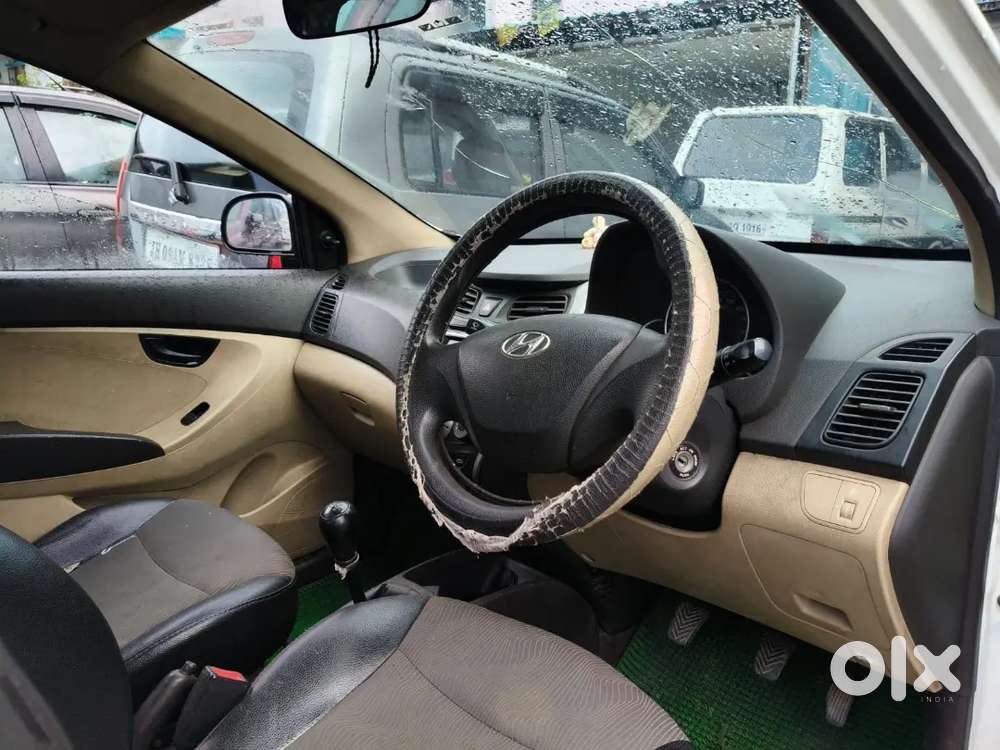 Hyundai Eon Magna Plus 2013 Petrol