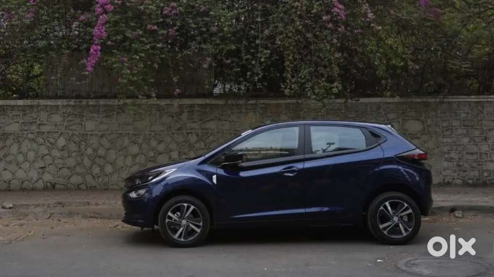 Tata Altroz Dca Automatic (2023) &ndash; Self Drive Rental  Madurai