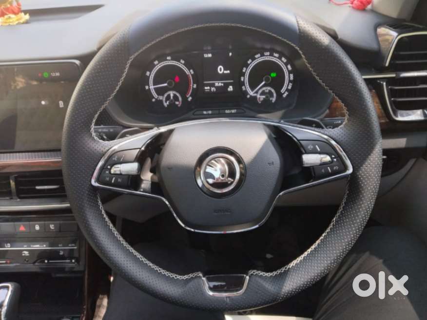 Skoda Kushaq 1.0 Tsi Style At, 2022, Petrol