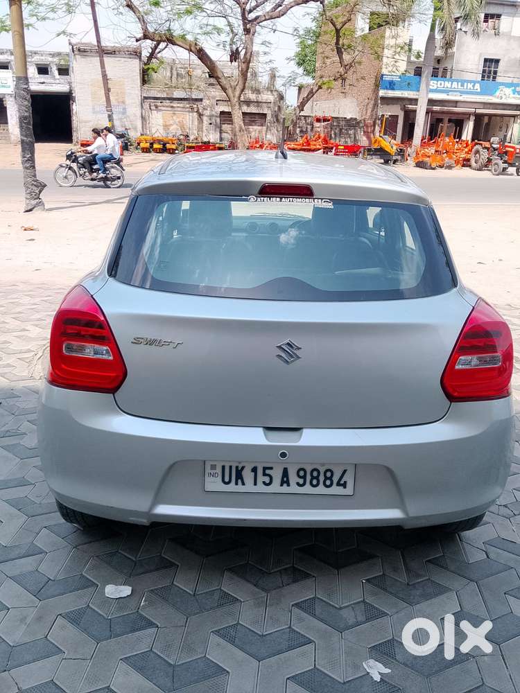Maruti Suzuki Swift Vxi + Manual, 2018, Petrol