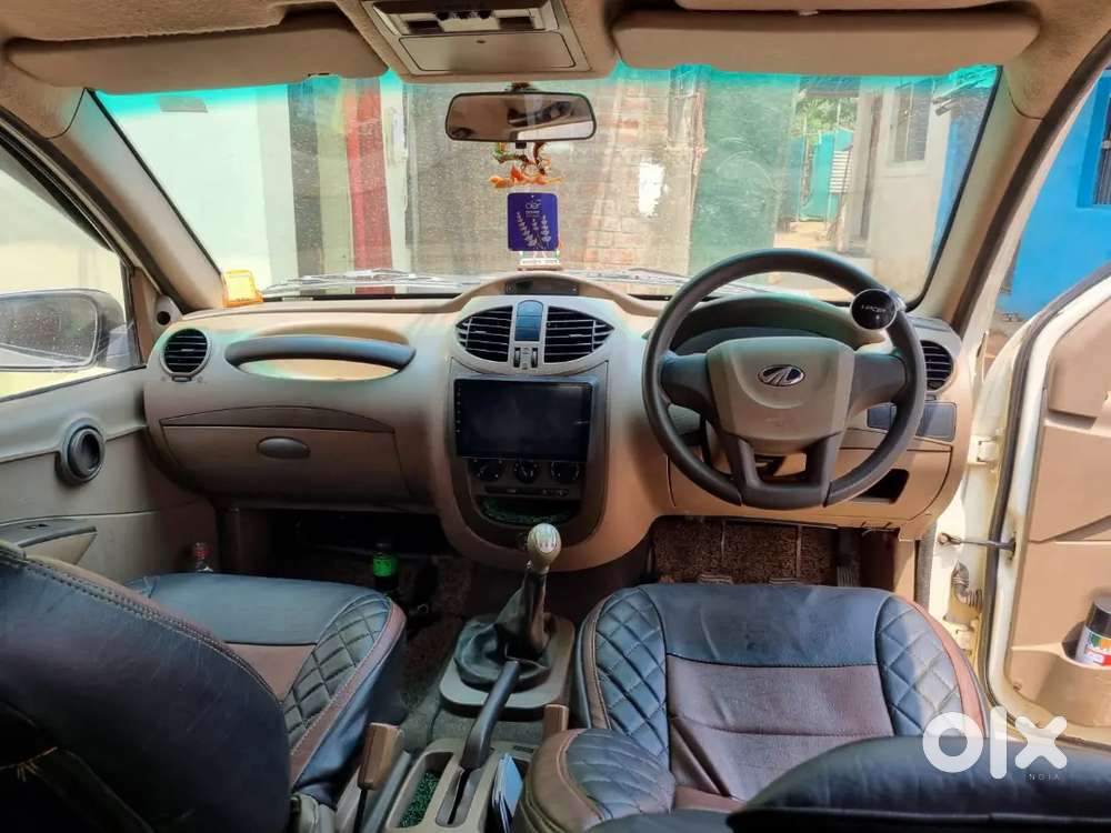 Mahindra Xylo 2012