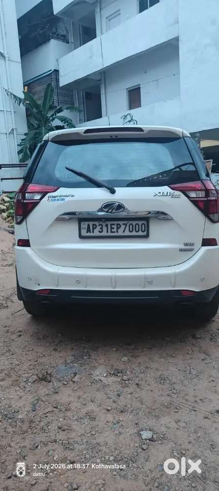 Mahindra Xuv500 2018 Variant