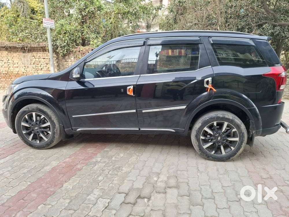 Mahindra Xuv500 W11 Option, 2019, Diesel