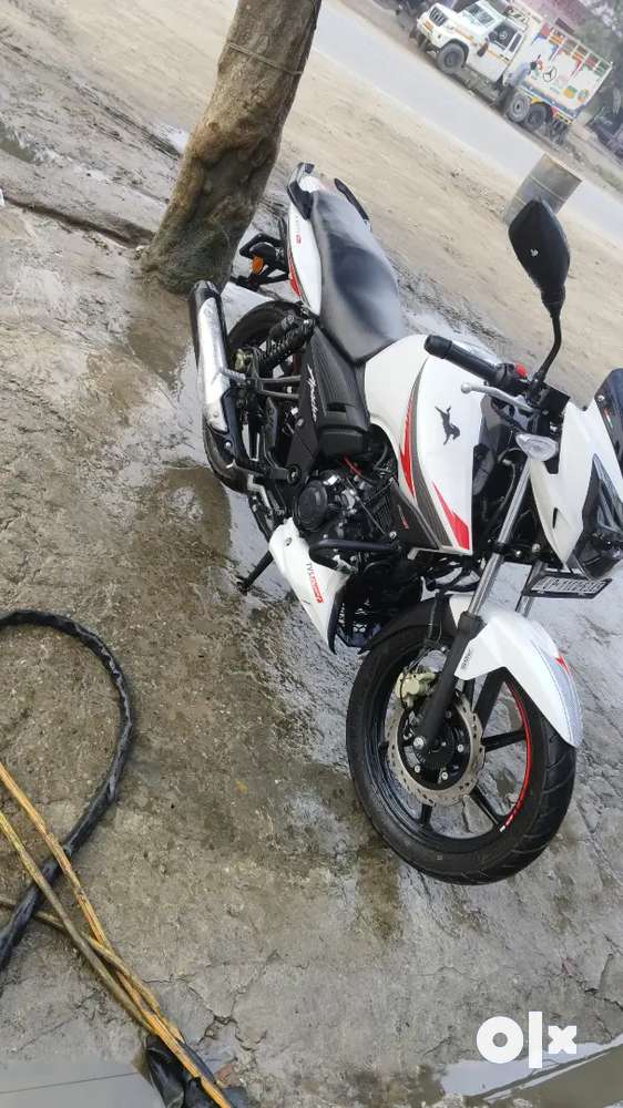 Olx tvs apache rtr 160 sales