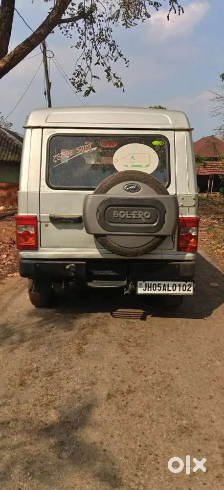 Mahindra Bolero Lx 2011