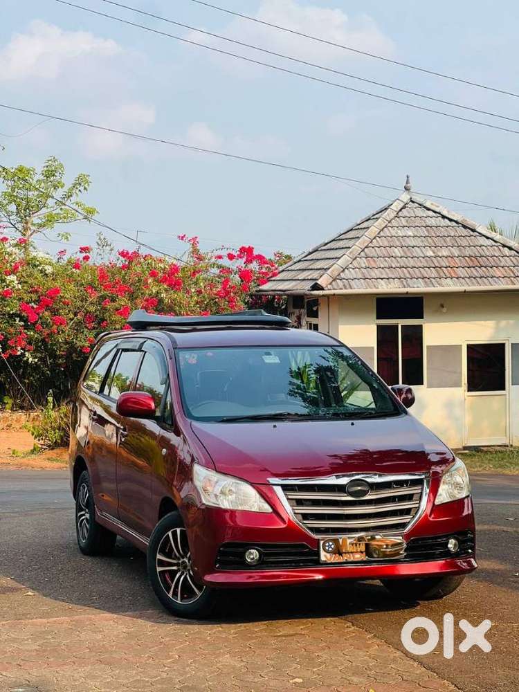 Toyota Innova 2.5 E Diesel Ps 7-seater, 2013, Diesel