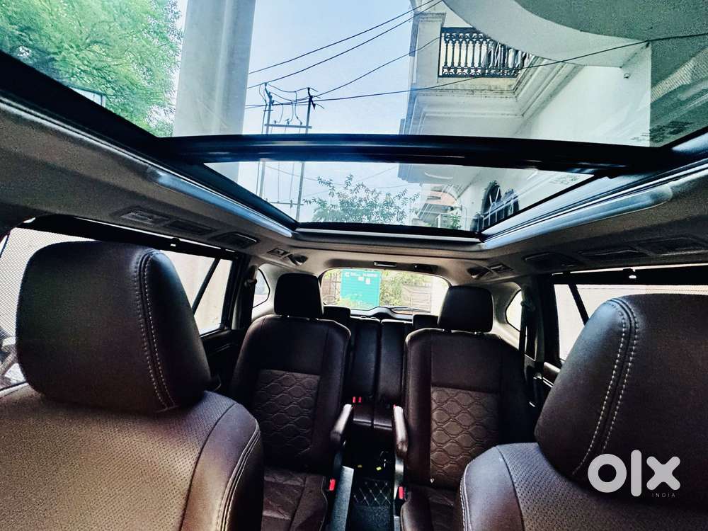 Toyota Innova Hycross 2.0 Zx Hybrid 7 Str, 2024, Petrol