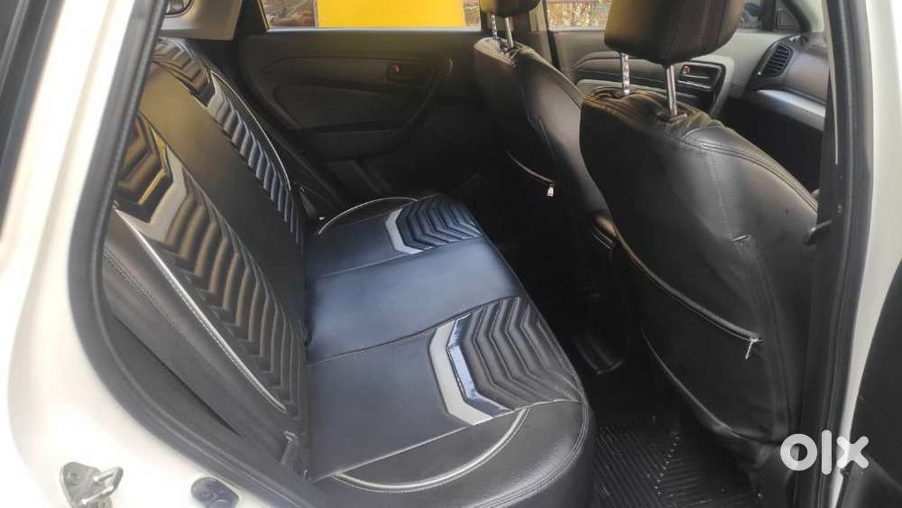 Maruti Suzuki Vitara Brezza 1.5 Lxi, 2022, Petrol