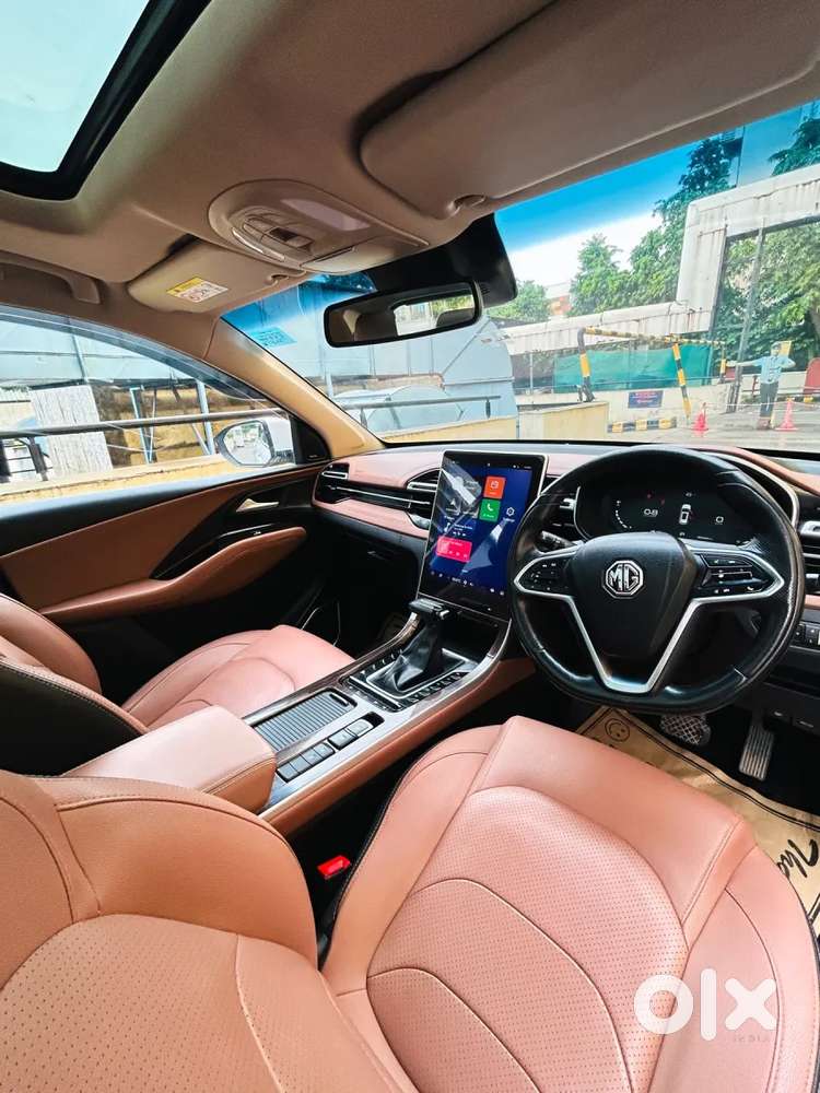 Mg Hector Plus Savvy Pro 1.5 Turbo Petrol Cvt 7 Str, 2023, Petrol