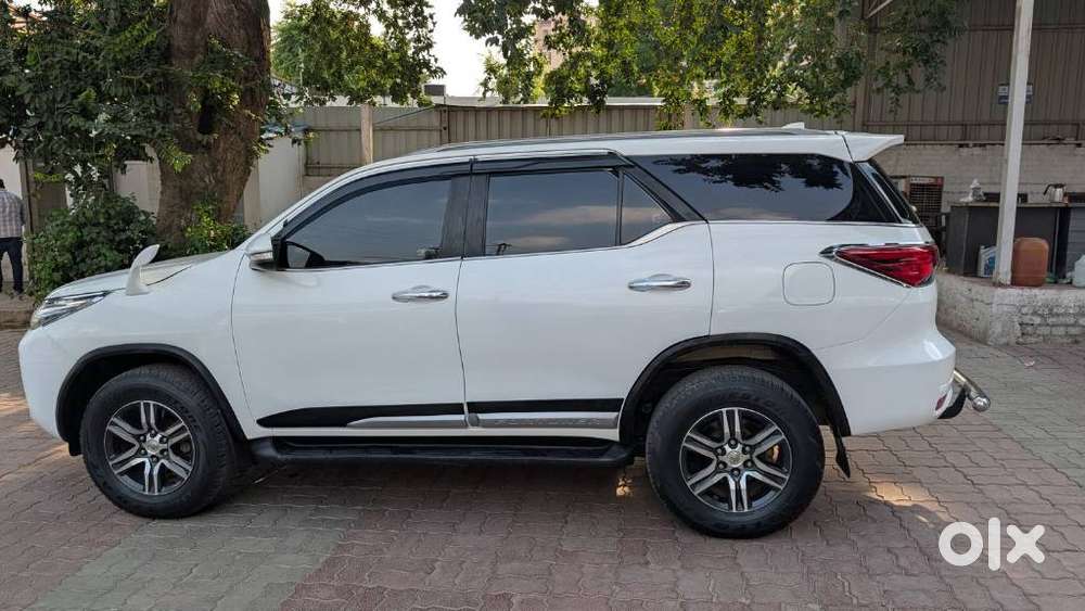 Toyota Fortuner 4x2 Mt 2.8 Diesel, 2017, Diesel