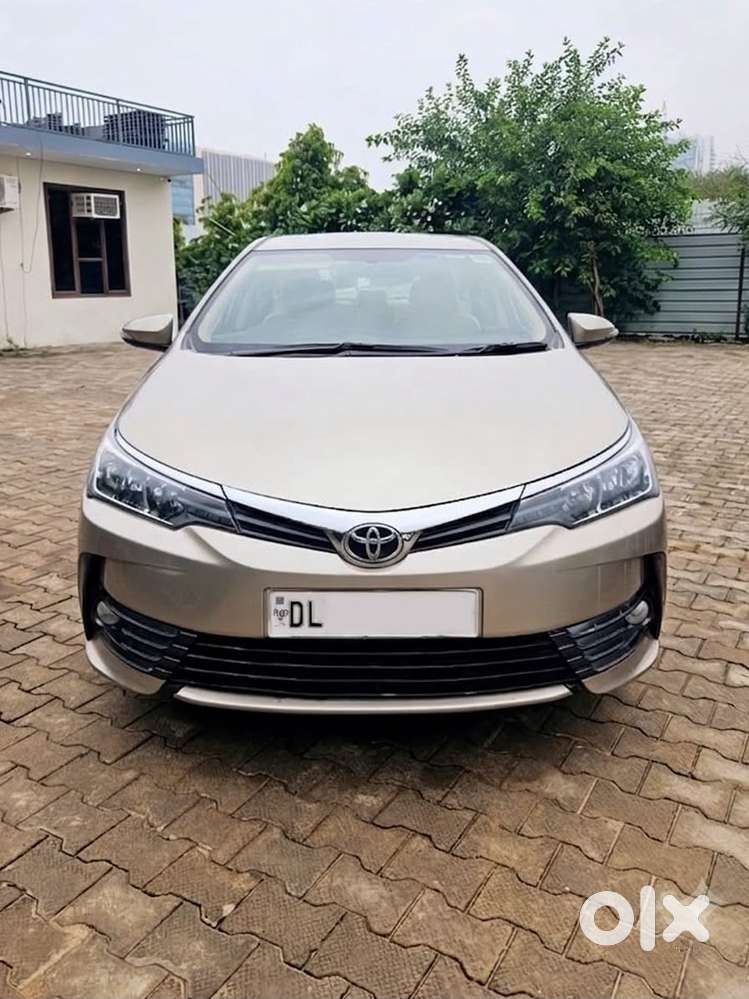 Toyota Corolla Altis 1.8 J, 2017, Petrol