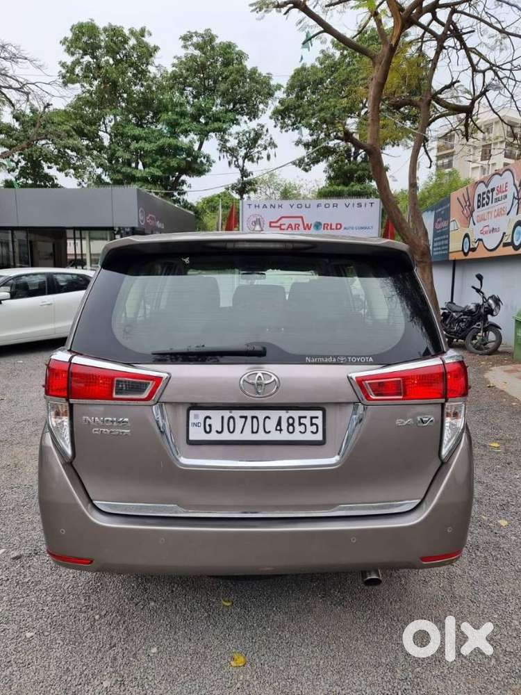 Toyota Innova 2.5 V 7seater Crysta Edition, 2019, Diesel