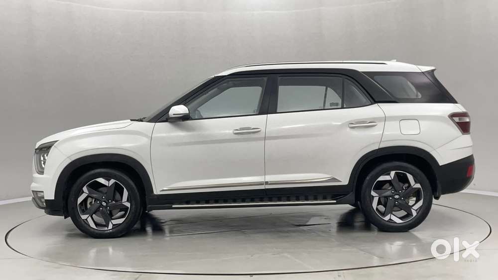 Hyundai Alcazar 2.0 Signature (o) Petrol At 7 Str, 2022, Petrol