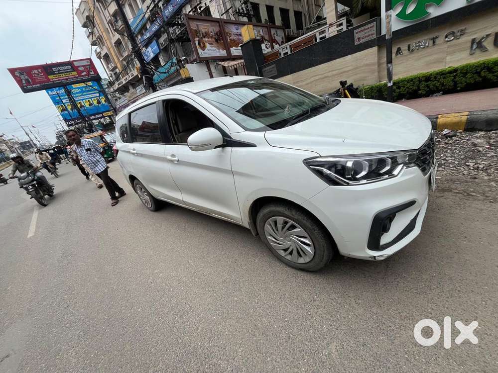 Maruti Suzuki Ertiga Vxi (o) Cng, 2025, Cng & Hybrids