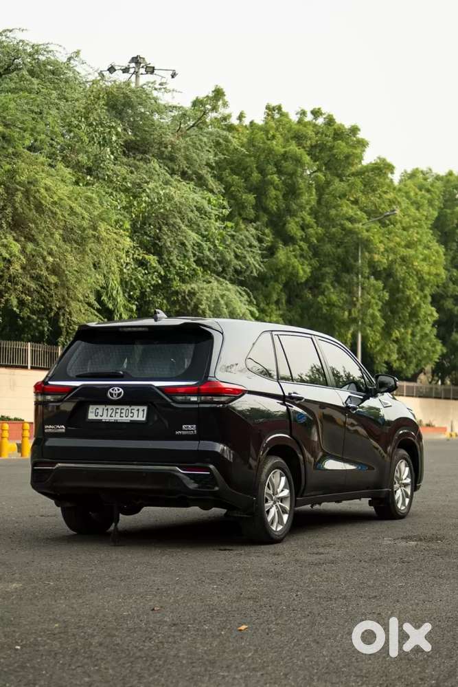 Toyota Innova Hycross 2.0 Vx Hybrid 7 Str, 2024, Petrol
