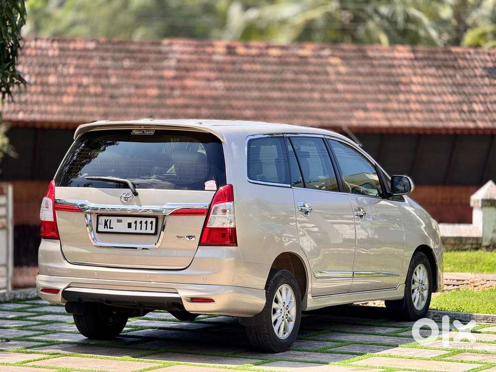 Toyota Innova 2.5 Vx 8 Str, 2014, Diesel