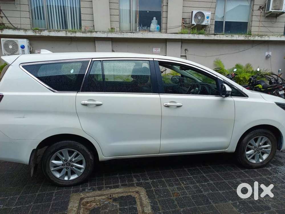 Toyota Innova Crysta 2.4 G Mt 8s, 2017, Diesel