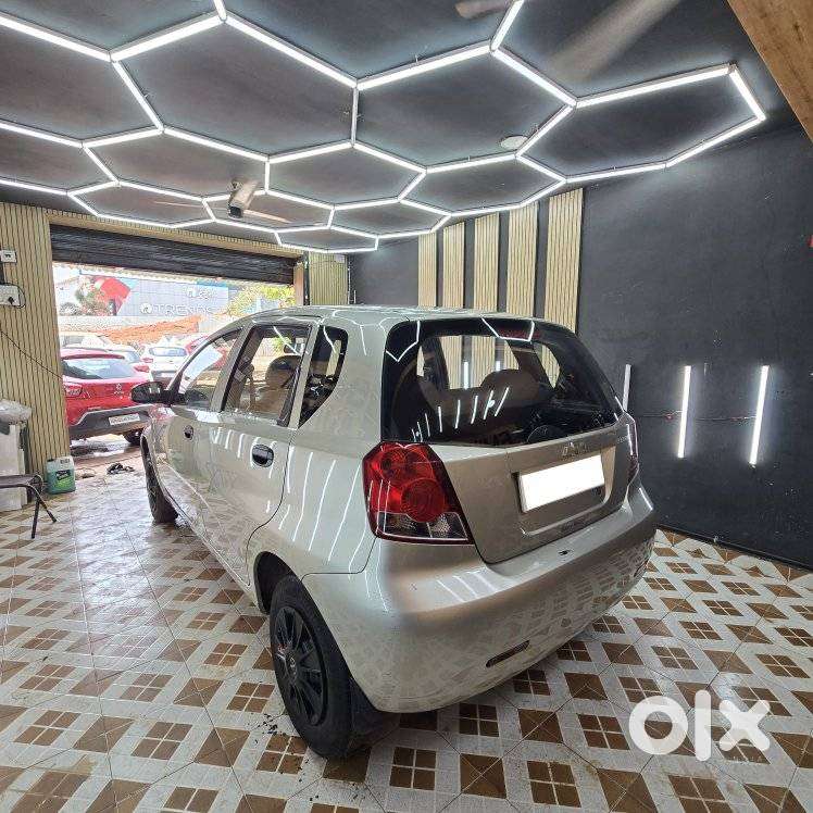 Chevrolet Aveo U-va, 2009, Petrol