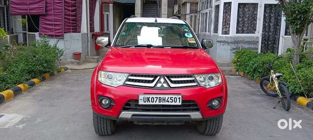Mitsubishi Pajero Sport 2014 Diesel 256000 Km Driven