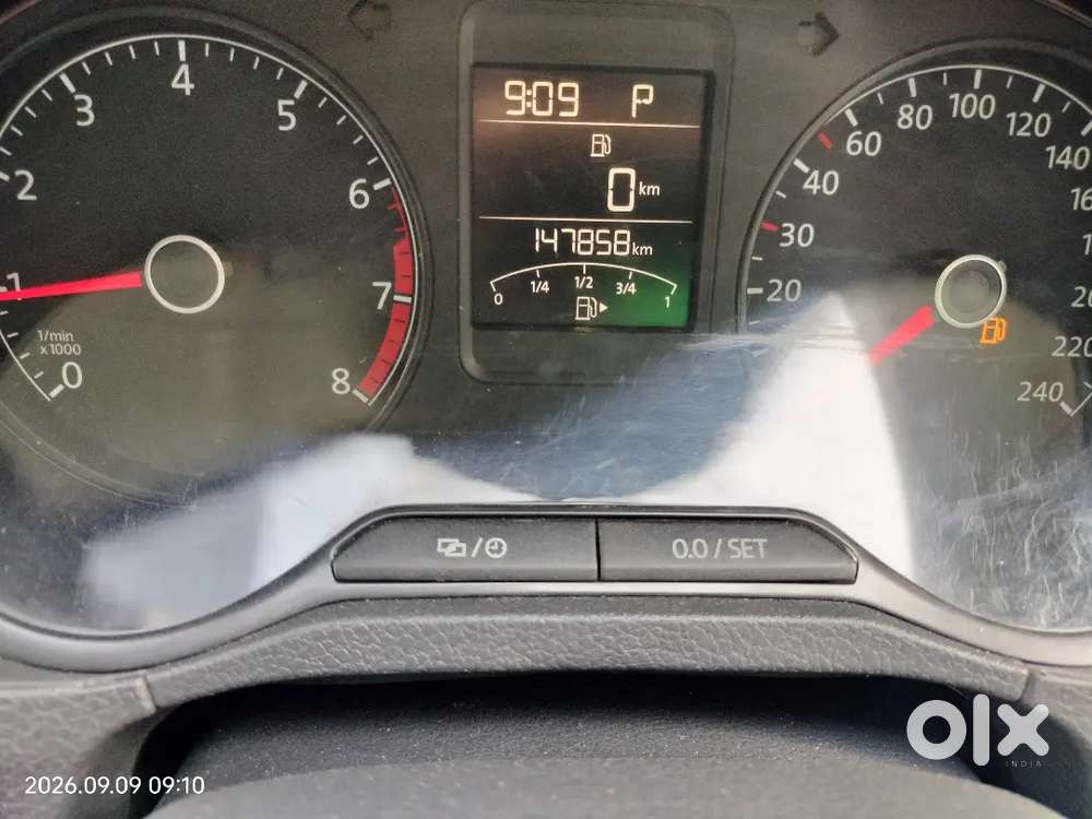 Volkswagen Polo 2015 Cng & Hybrids Well Maintained