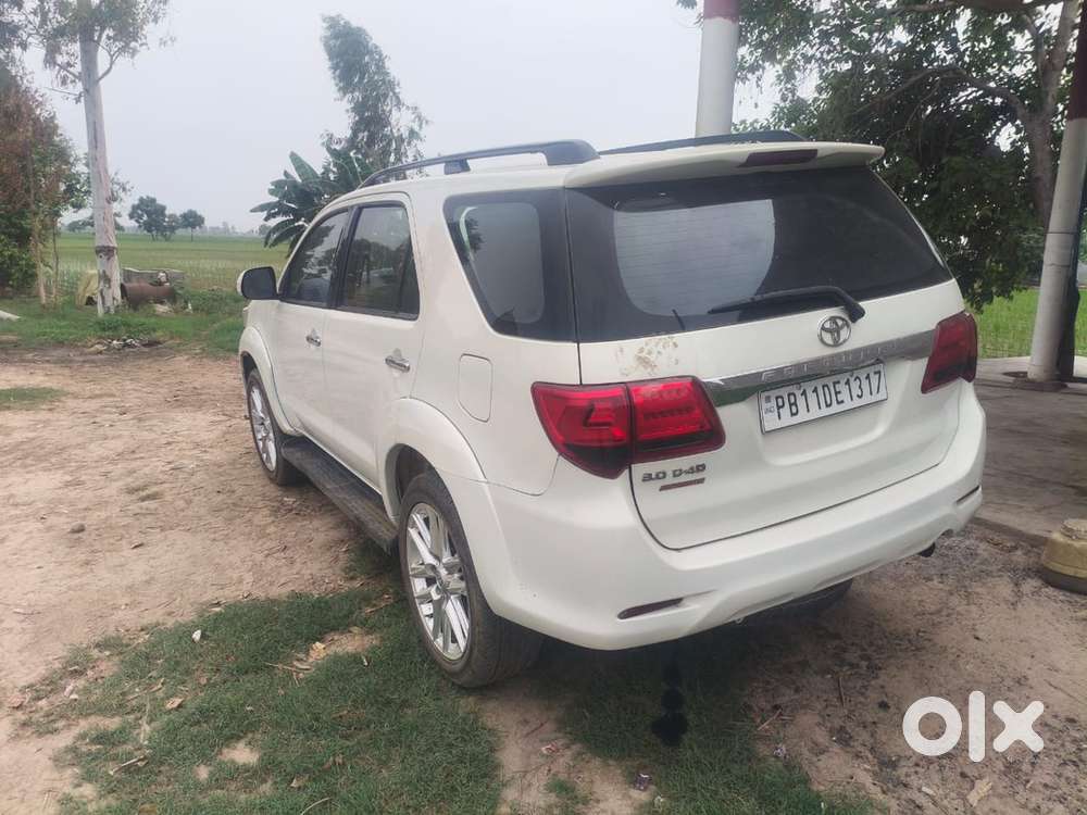 Toyota Fortuner Diesel 2013 Km