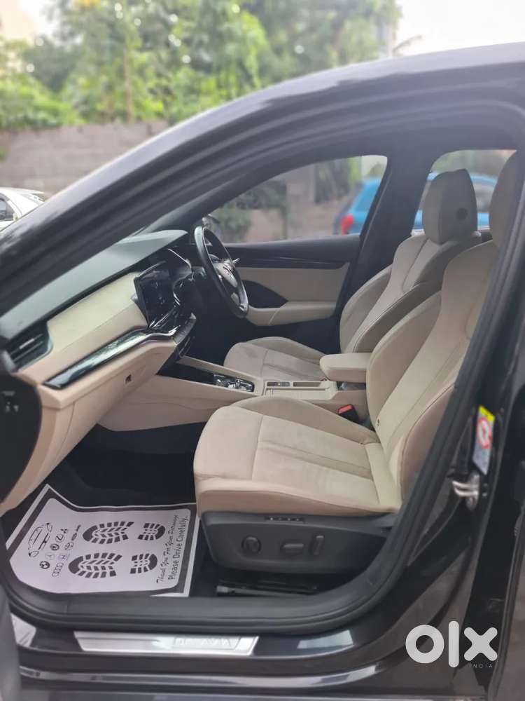 Skoda Octavia 2.0 L K Tsi At, 2022, Petrol