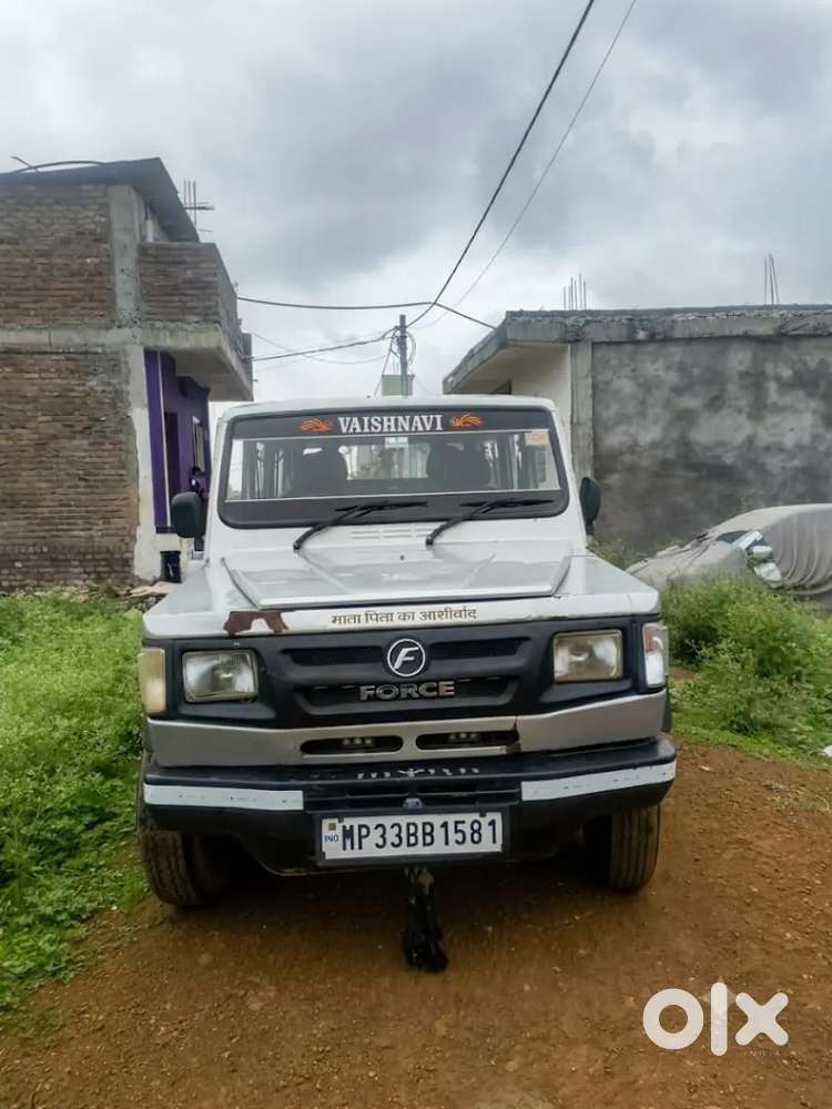 Force Motors Trax 2014