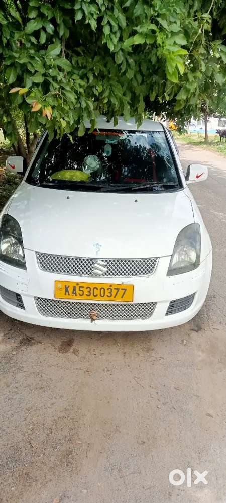 Maruti Suzuki Dzire Tour 2105