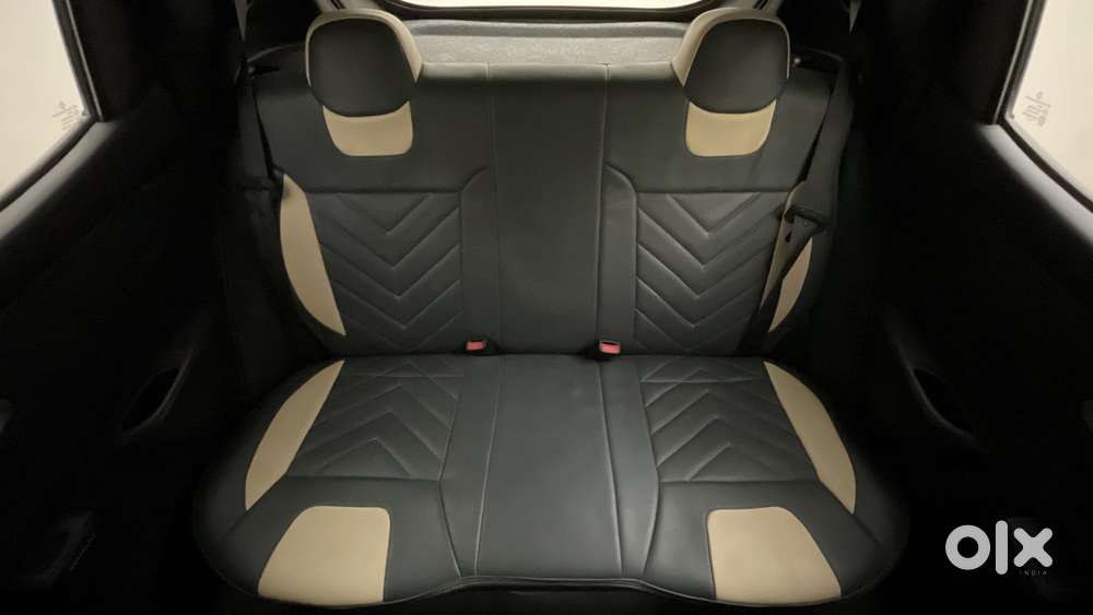 Renault Kwid 2019-ongoing 1.0 Rxt Amt (o), 2019, Petrol