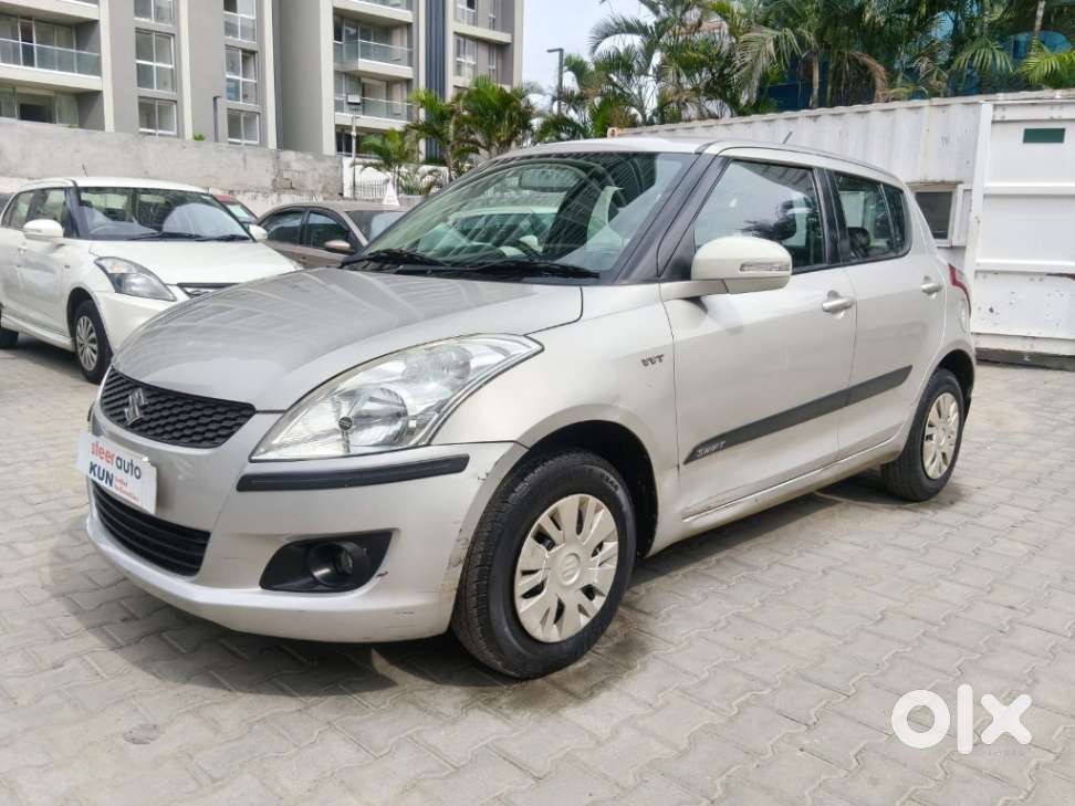 Maruti Suzuki Swift Vxi, 2012, Petrol