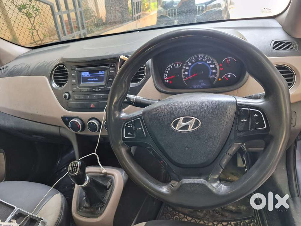 Hyundai Grand I10 Manual 2016 Year