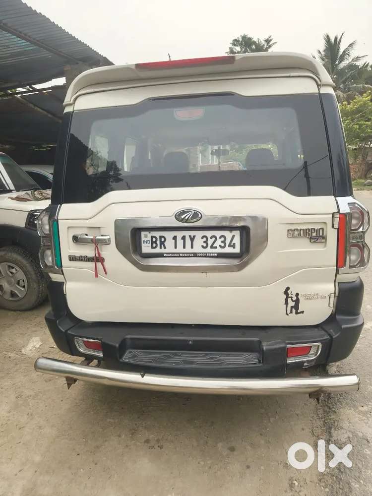 Mahindra Scorpio Diesel Automatic 2017