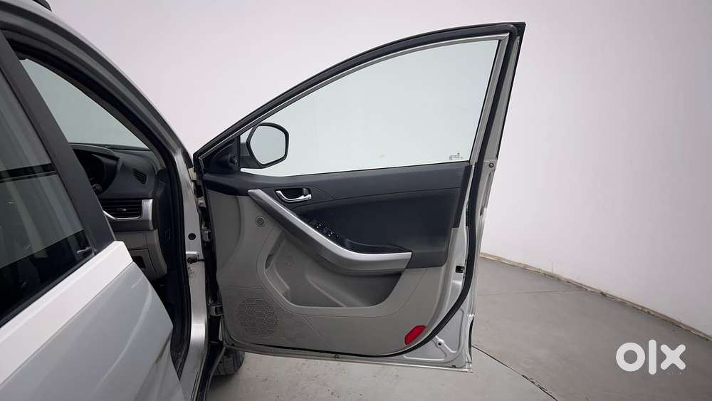 Tata Nexon 1.2 Revotron Xz Plus, 2018, Petrol
