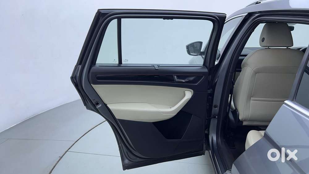 Skoda Kodiaq 2.0 L&k Tdi 4x4 At, 2023, Petrol