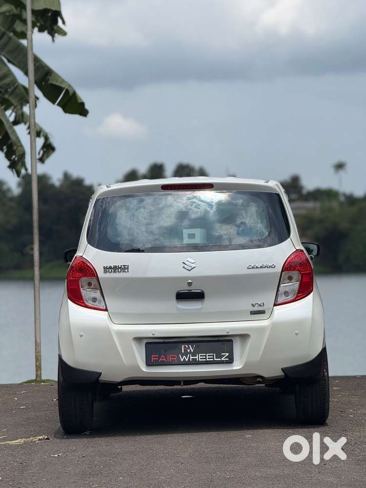 Maruti Suzuki Celerio 1.0 Vxi Amt, 2016, Petrol