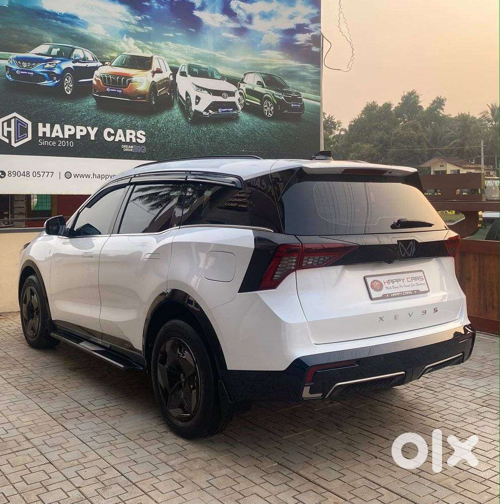 Mahindra Xev 9s Pack One Above, 2026, Electric
