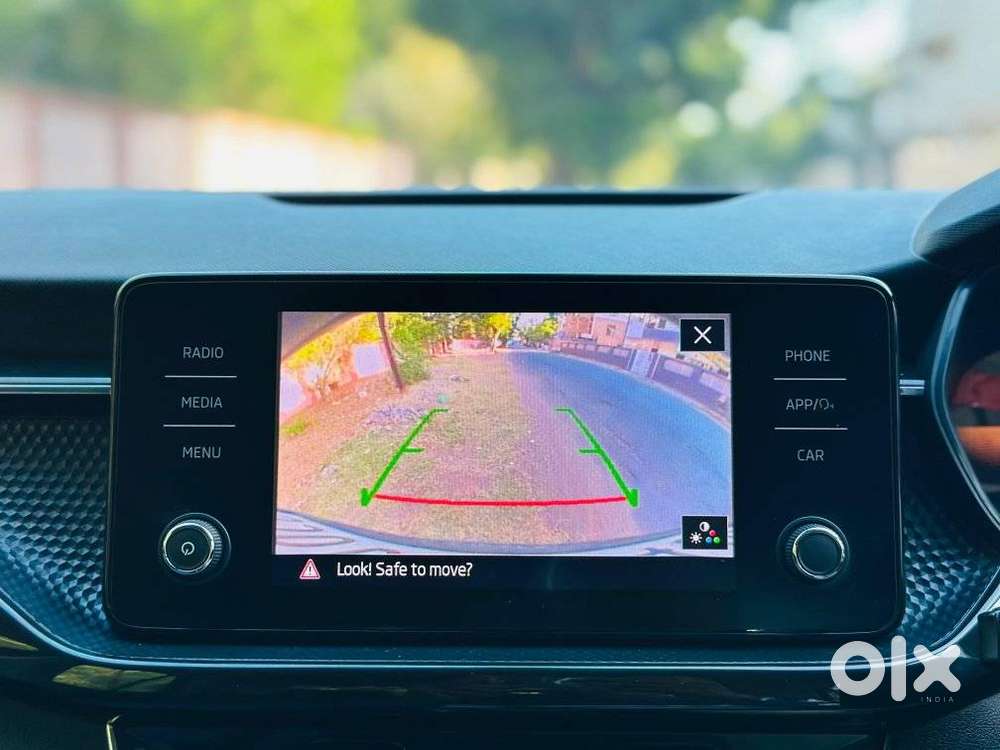 Skoda Kushaq 1.0 Tsi Style At (6 Airbags), 2022, Petrol