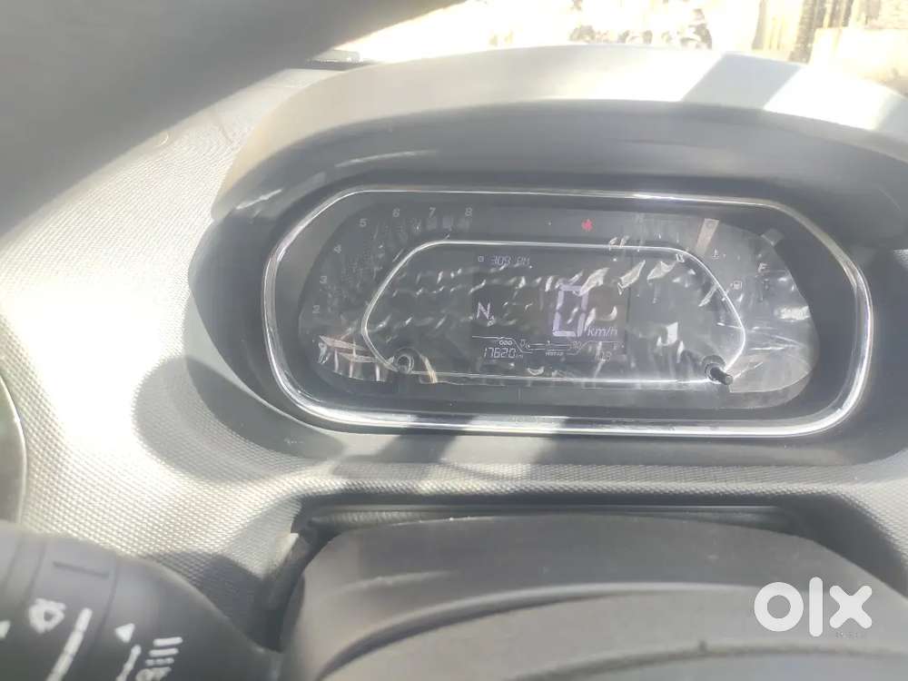 Tata Tiago 2021 Petrol 17600 Km Driven