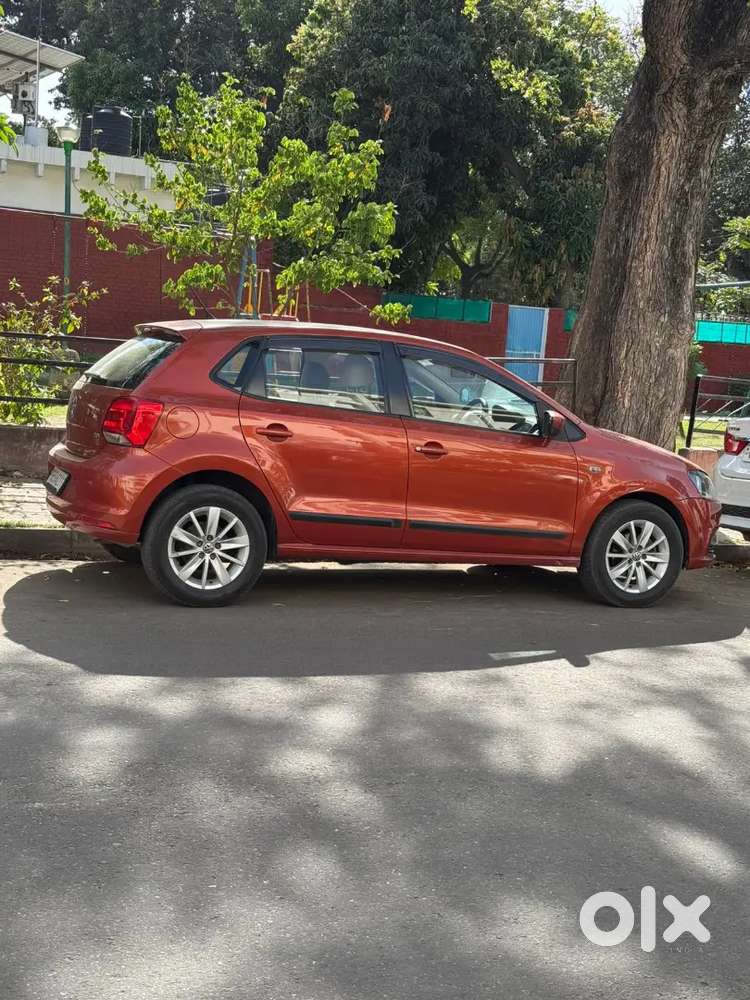 Car Is Fine Automatic,and 2nd Owner No Scratches High Quality Matalic