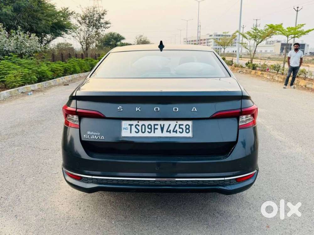 Skoda Slavia Style 1.0l Tsi Mt, 2022, Petrol