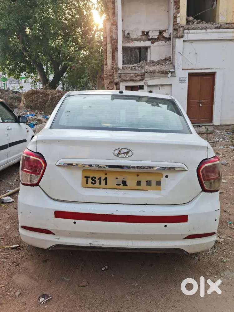 Hyundai Xcent 2018 Diesel 100000 Km Driven