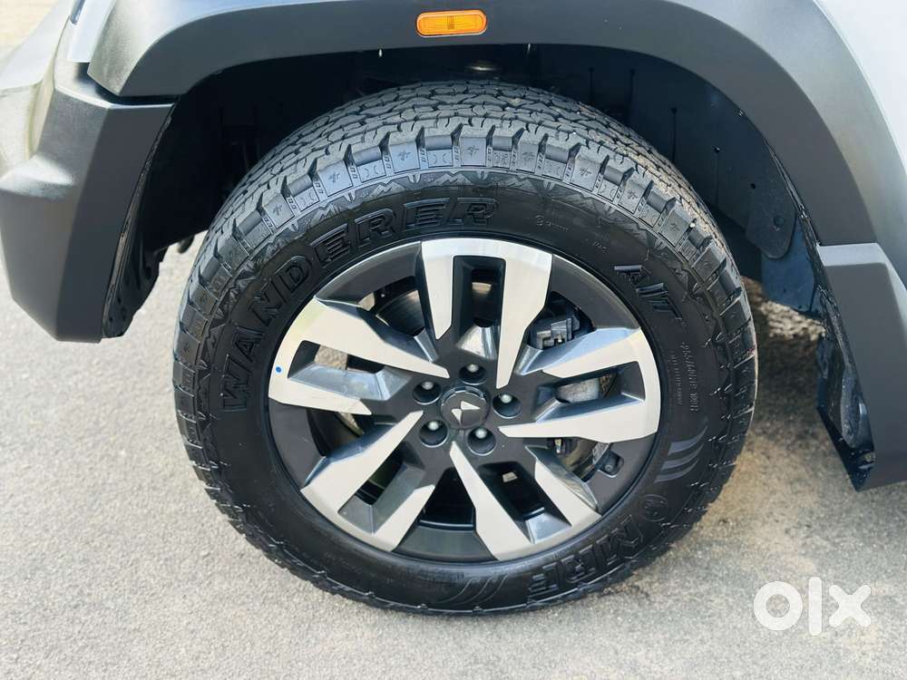 Mahindra Thar Roxx Ax7l Rwd Diesel, 2025, Diesel
