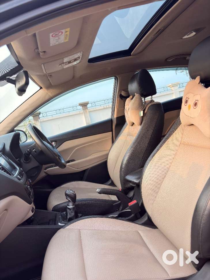 Hyundai Verna 1.6 Sx (o) Vtvt, 2019, Petrol