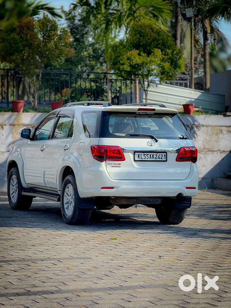 Toyota Fortuner 2014 Diesel 115000 Km Driven
