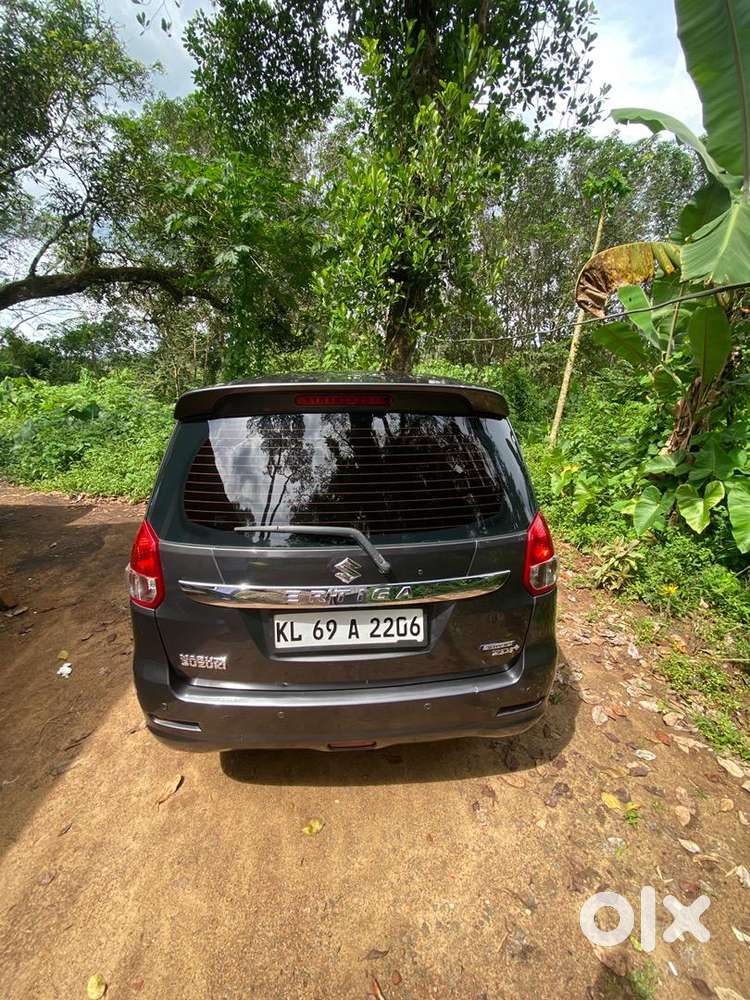 Maruti Suzuki Ertiga 2016