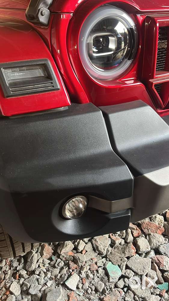 Mahindra Thar Roxx Petrol 2025