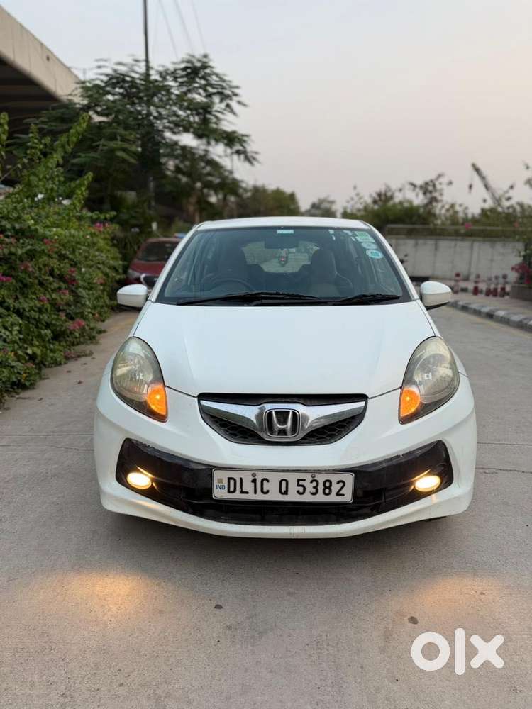 Honda Brio 2011-2013 V Mt, 2013, Petrol