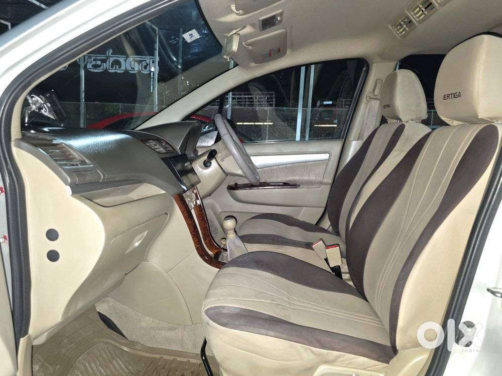 Maruti Suzuki Ertiga, 2012, Petrol