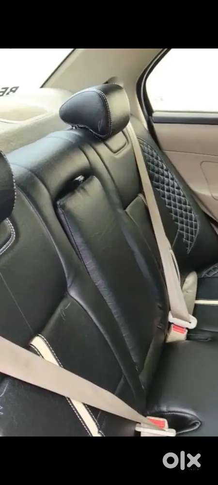 Maruti Suzuki Dzire 1.2 Vxi 2013