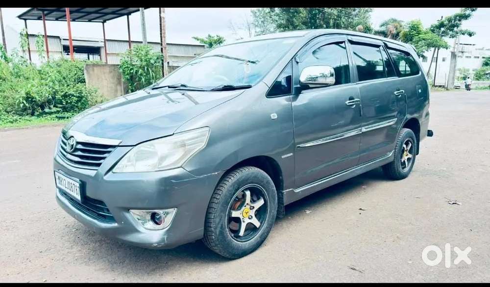 Toyota Innova Hycross 2013 Diesel